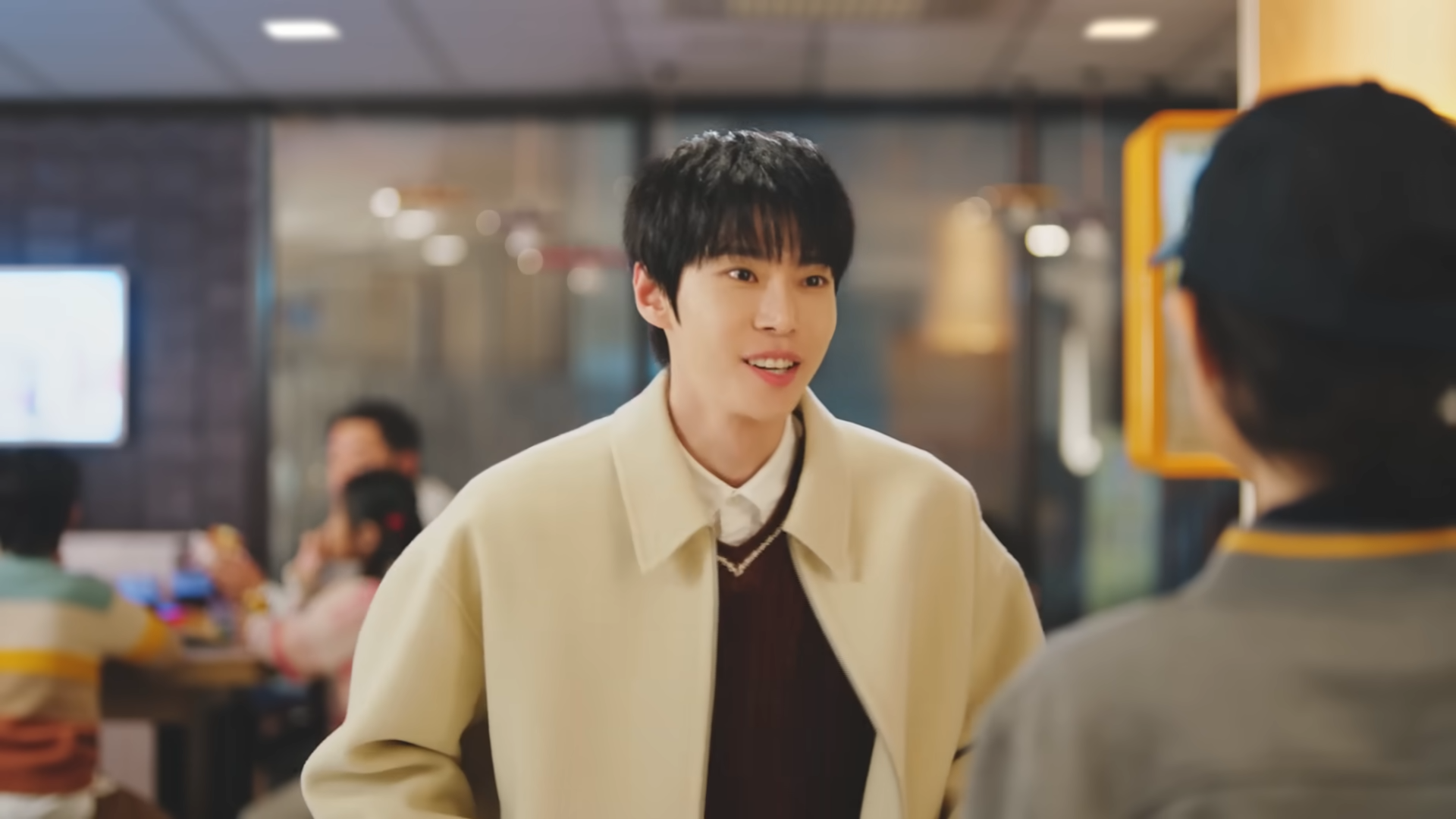 Tangkapan layar iklan Doyoung NCT McDonalds